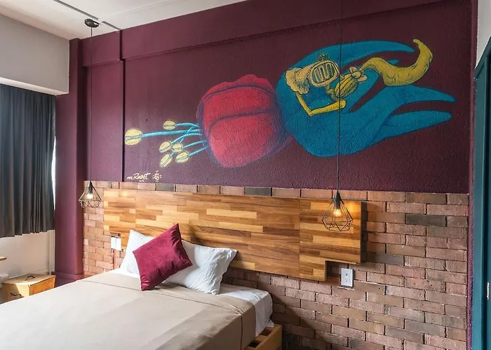 Selina Downtown Hotel 3*