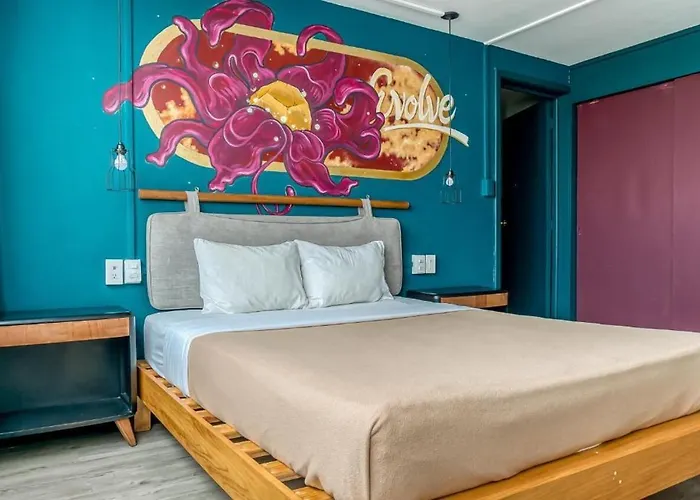 Hotel Selina Downtown 3*