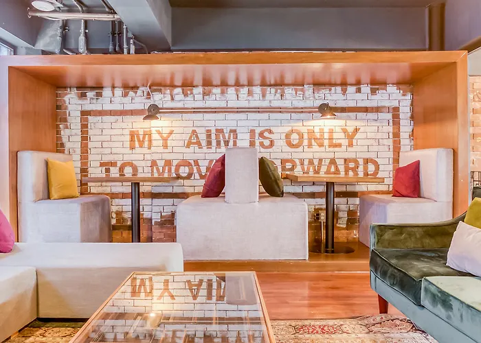 Selina Downtown Hotel