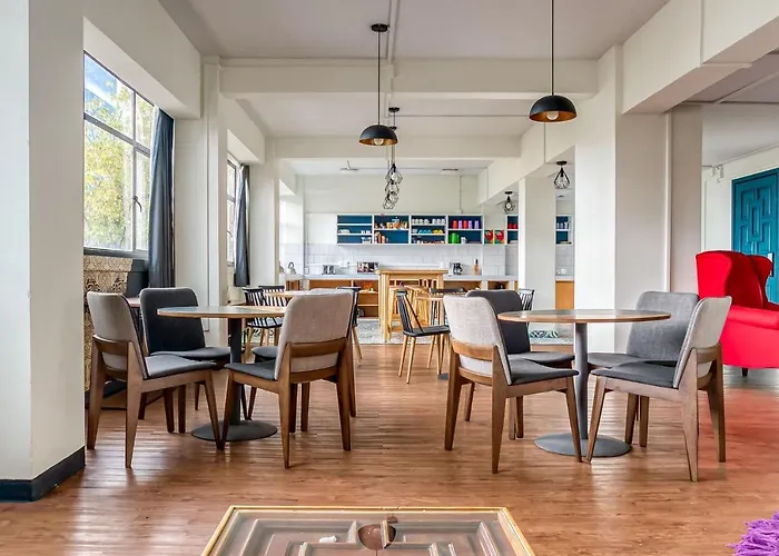 Selina Downtown Hotel 3*