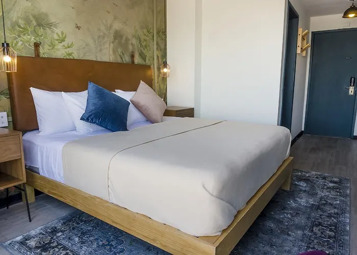 Selina Downtown Hotel