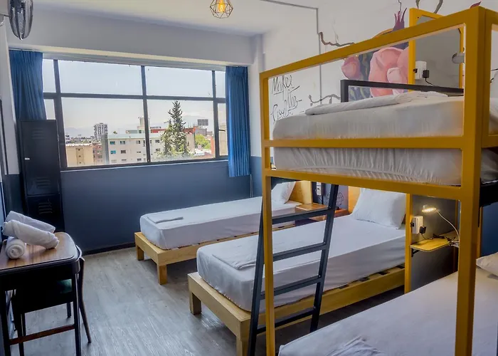Selina Downtown 3*